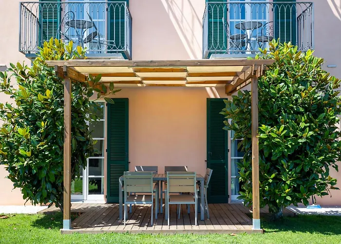 Antico Verbano Lejlighedshotel 4*